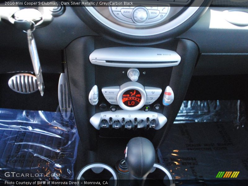 Dark Silver Metallic / Grey/Carbon Black 2010 Mini Cooper S Clubman