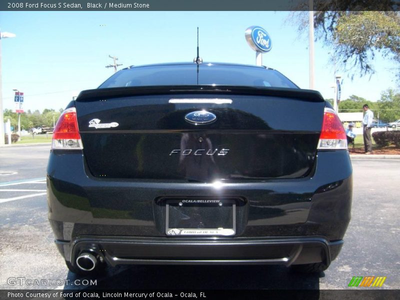 Black / Medium Stone 2008 Ford Focus S Sedan