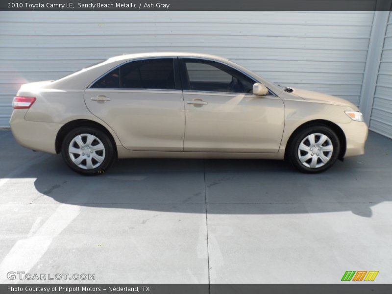 Sandy Beach Metallic / Ash Gray 2010 Toyota Camry LE