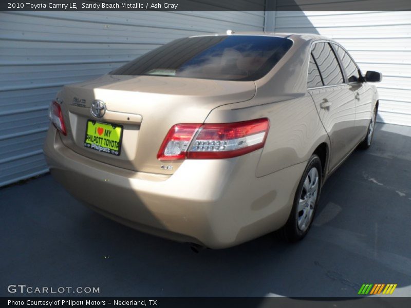 Sandy Beach Metallic / Ash Gray 2010 Toyota Camry LE