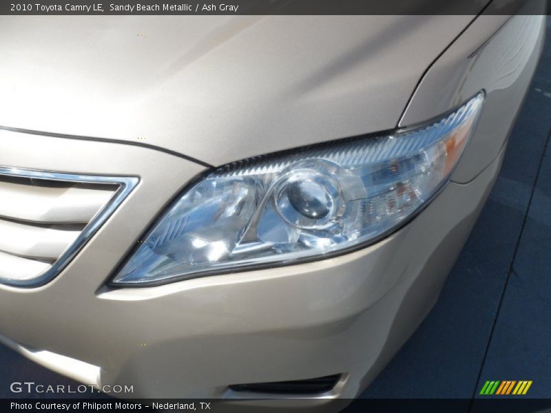 Sandy Beach Metallic / Ash Gray 2010 Toyota Camry LE