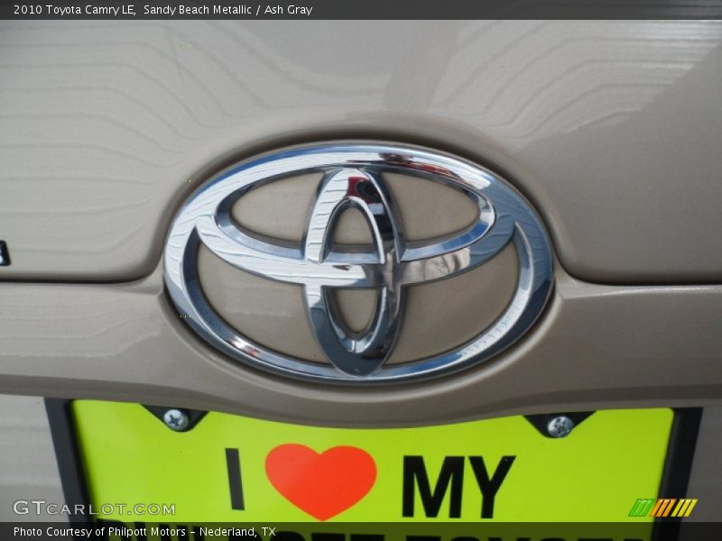 Sandy Beach Metallic / Ash Gray 2010 Toyota Camry LE
