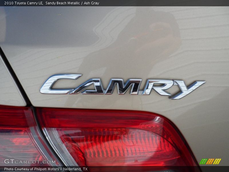 Sandy Beach Metallic / Ash Gray 2010 Toyota Camry LE