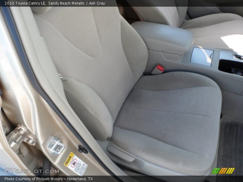 Sandy Beach Metallic / Ash Gray 2010 Toyota Camry LE