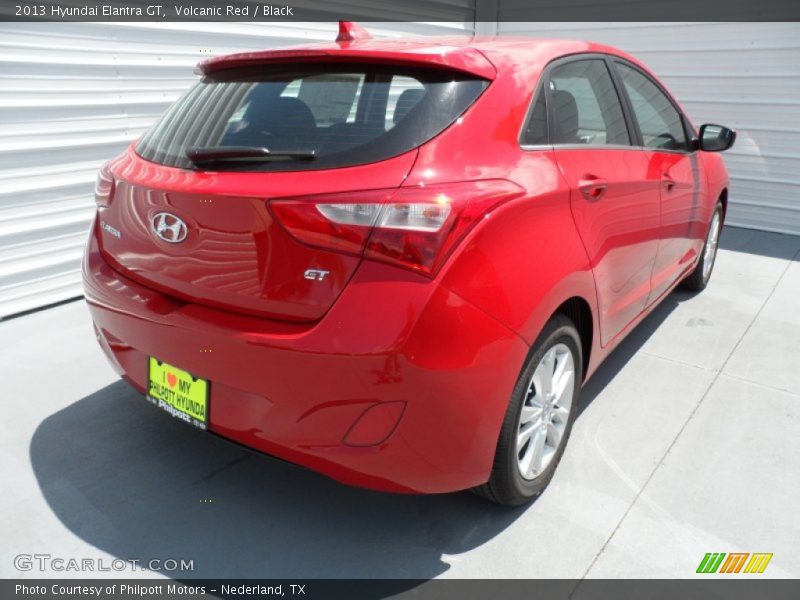 Volcanic Red / Black 2013 Hyundai Elantra GT