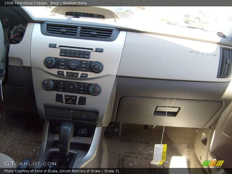Black / Medium Stone 2008 Ford Focus S Sedan