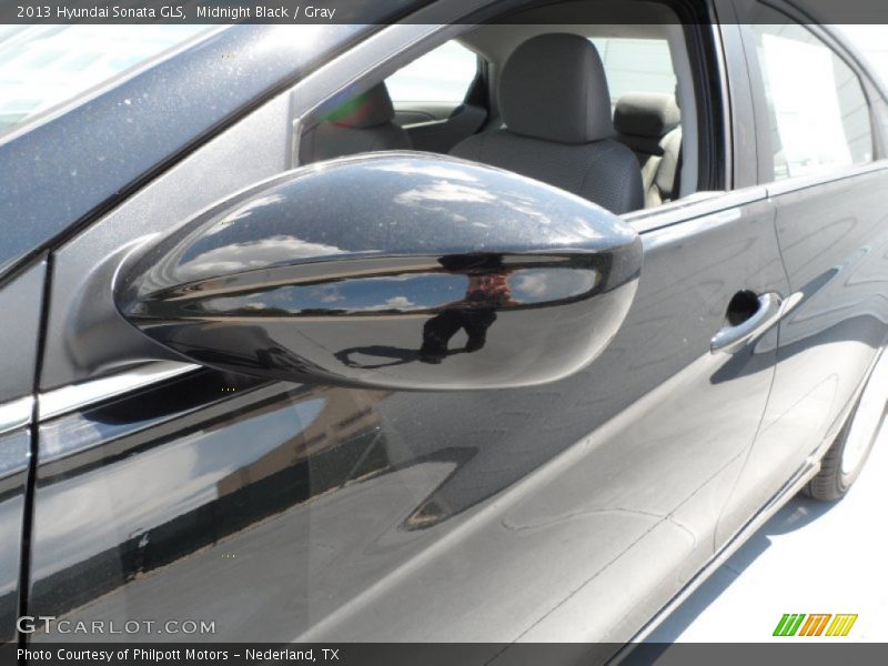 Midnight Black / Gray 2013 Hyundai Sonata GLS