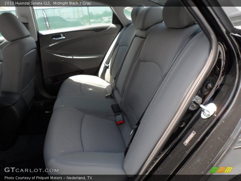Midnight Black / Gray 2013 Hyundai Sonata GLS