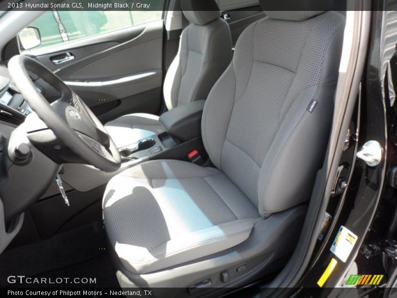 Midnight Black / Gray 2013 Hyundai Sonata GLS