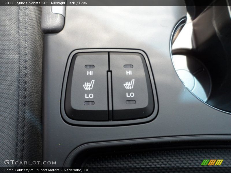 Midnight Black / Gray 2013 Hyundai Sonata GLS