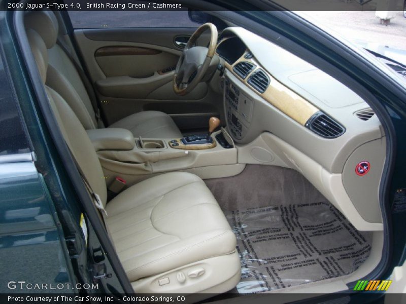 British Racing Green / Cashmere 2000 Jaguar S-Type 4.0