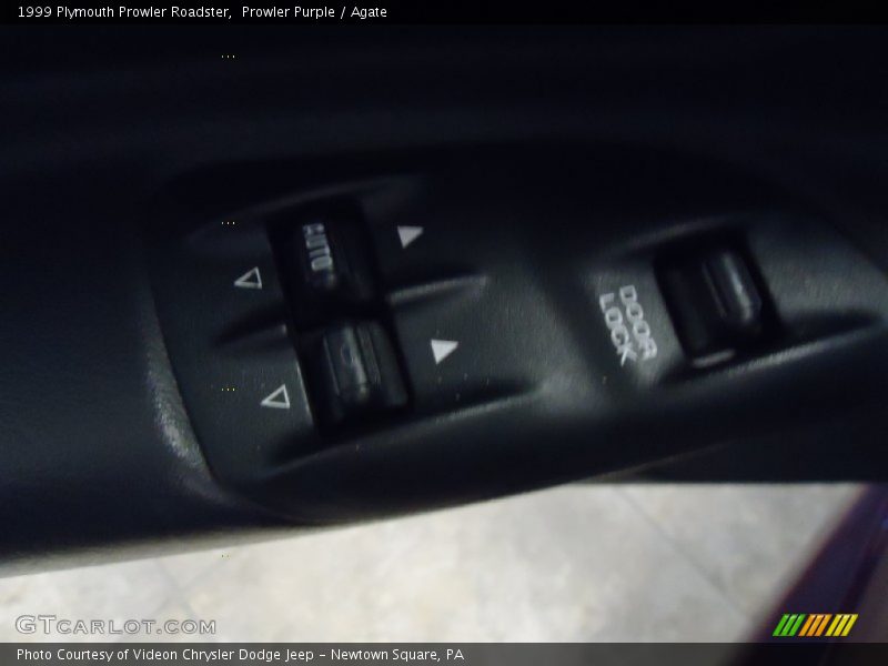 Controls of 1999 Prowler Roadster
