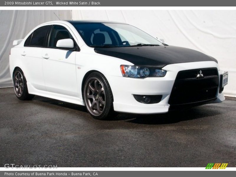 Wicked White Satin / Black 2009 Mitsubishi Lancer GTS
