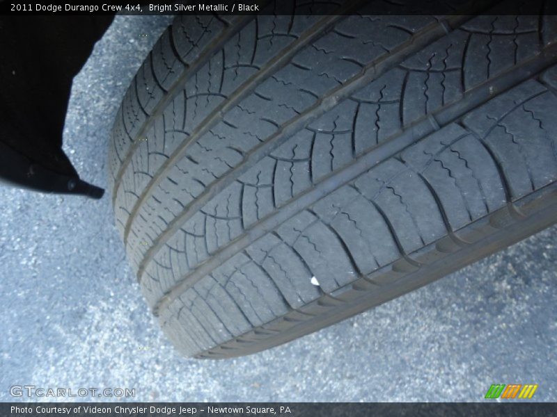 Bright Silver Metallic / Black 2011 Dodge Durango Crew 4x4
