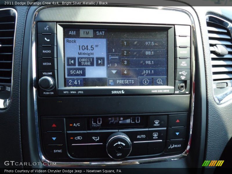 Bright Silver Metallic / Black 2011 Dodge Durango Crew 4x4