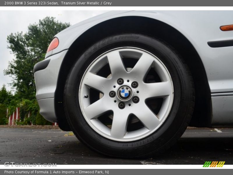 Titanium Silver Metallic / Grey 2000 BMW 3 Series 323i Sedan