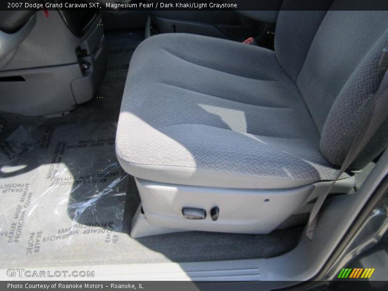 Magnesium Pearl / Dark Khaki/Light Graystone 2007 Dodge Grand Caravan SXT