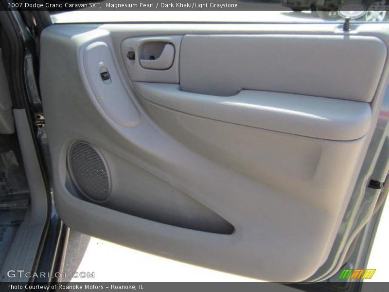 Magnesium Pearl / Dark Khaki/Light Graystone 2007 Dodge Grand Caravan SXT