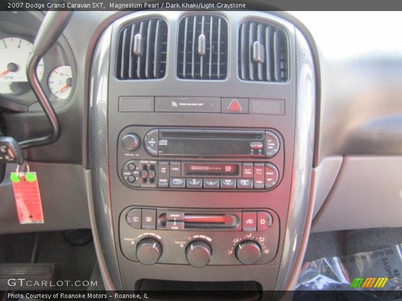 Magnesium Pearl / Dark Khaki/Light Graystone 2007 Dodge Grand Caravan SXT