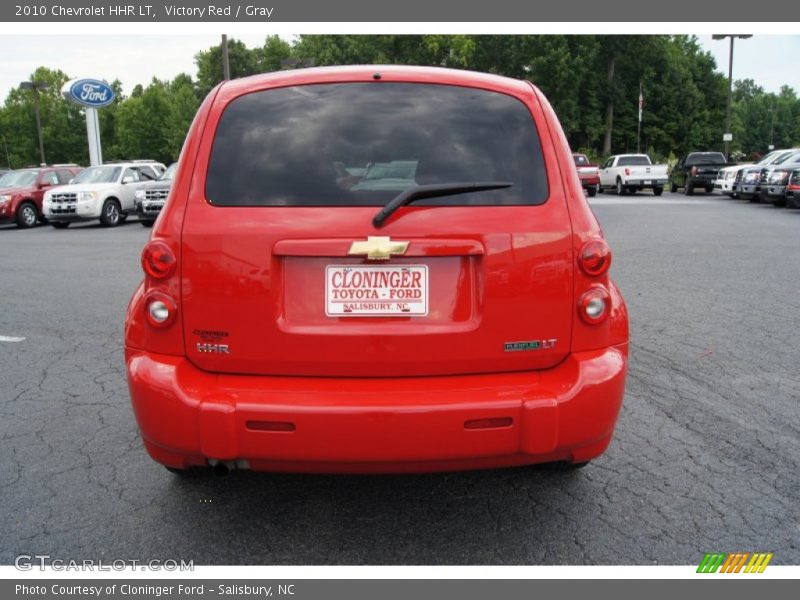 Victory Red / Gray 2010 Chevrolet HHR LT