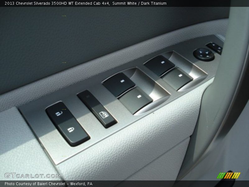 Summit White / Dark Titanium 2013 Chevrolet Silverado 3500HD WT Extended Cab 4x4