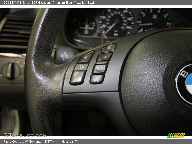 Controls of 2001 3 Series 325xi Wagon