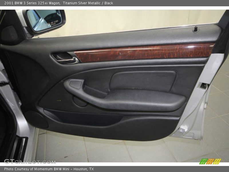 Titanium Silver Metallic / Black 2001 BMW 3 Series 325xi Wagon