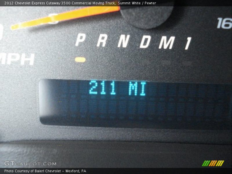 Summit White / Pewter 2012 Chevrolet Express Cutaway 3500 Commercial Moving Truck