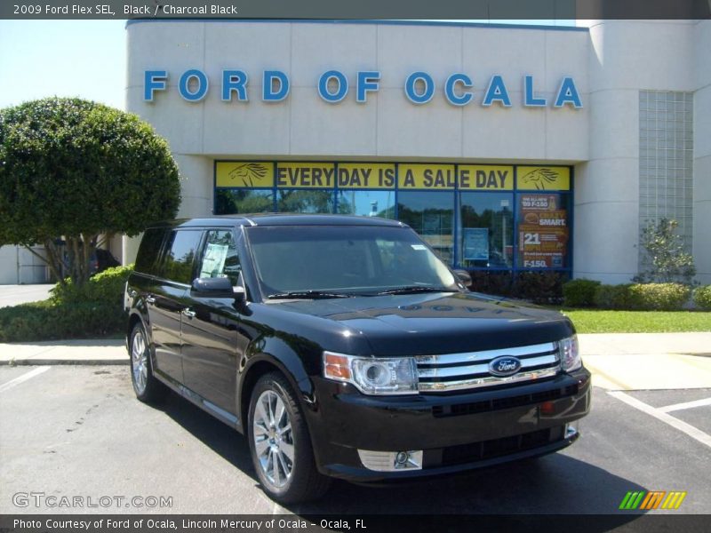 Black / Charcoal Black 2009 Ford Flex SEL