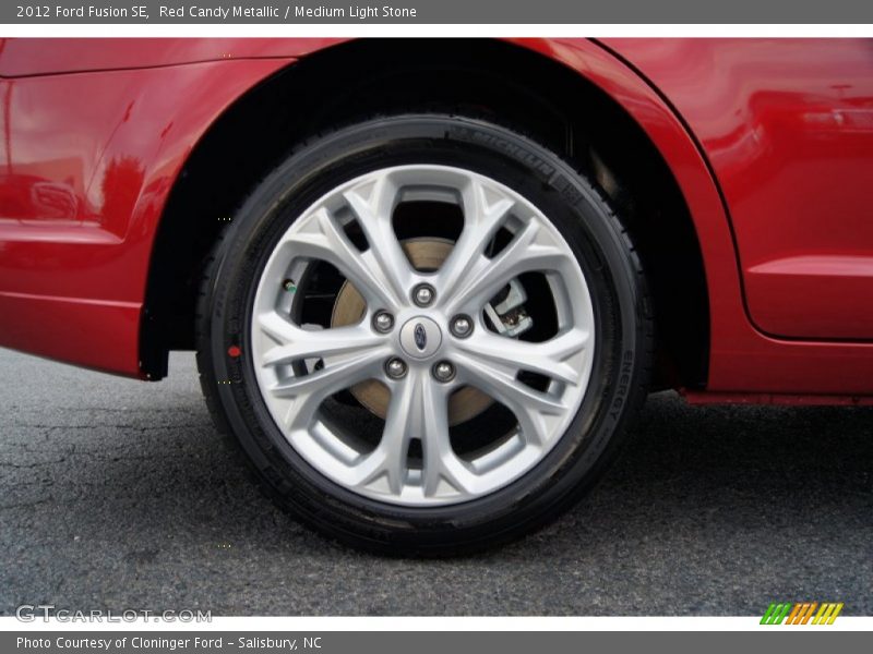 Red Candy Metallic / Medium Light Stone 2012 Ford Fusion SE