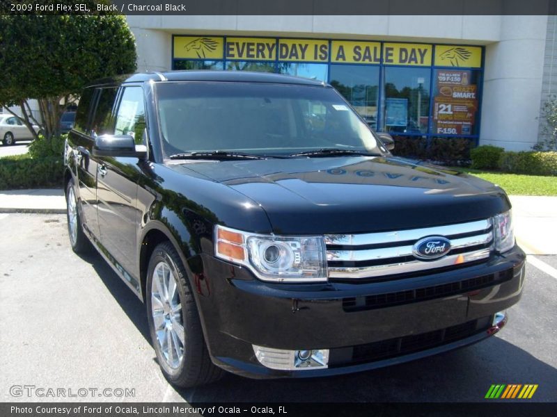 Black / Charcoal Black 2009 Ford Flex SEL