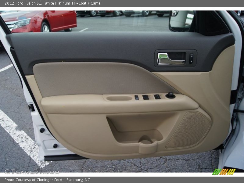 White Platinum Tri-Coat / Camel 2012 Ford Fusion SE