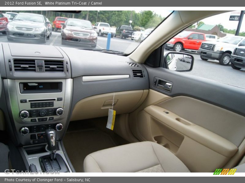 White Platinum Tri-Coat / Camel 2012 Ford Fusion SE