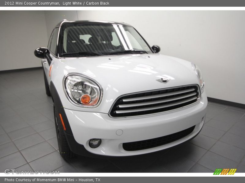 Light White / Carbon Black 2012 Mini Cooper Countryman