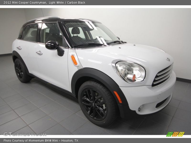 Light White / Carbon Black 2012 Mini Cooper Countryman