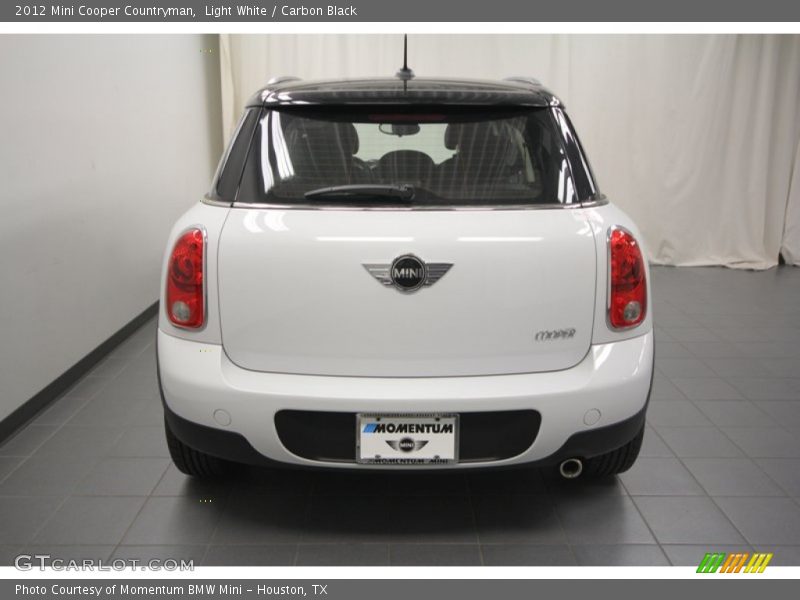 Light White / Carbon Black 2012 Mini Cooper Countryman