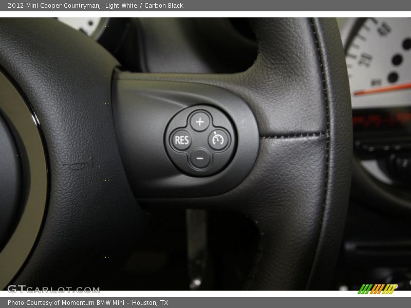 Light White / Carbon Black 2012 Mini Cooper Countryman