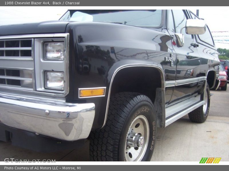 Black / Charcoal 1988 Chevrolet Blazer 4x4