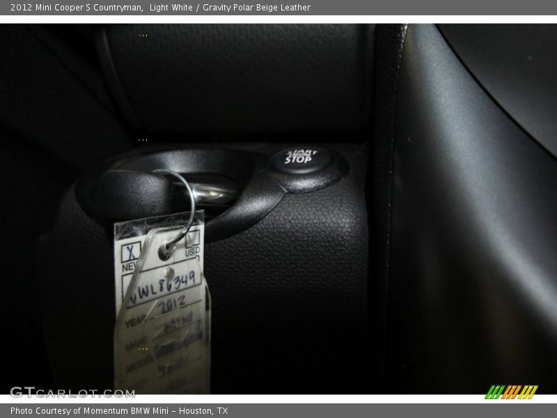 Light White / Gravity Polar Beige Leather 2012 Mini Cooper S Countryman