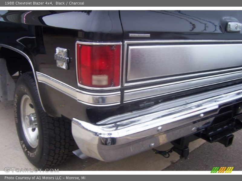 Black / Charcoal 1988 Chevrolet Blazer 4x4