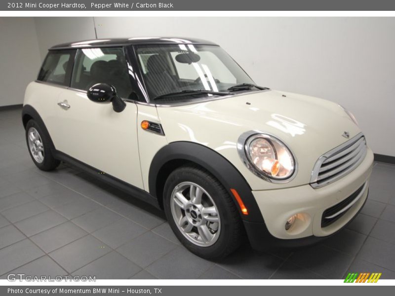 Pepper White / Carbon Black 2012 Mini Cooper Hardtop