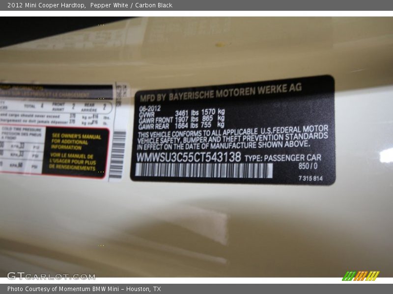 Pepper White / Carbon Black 2012 Mini Cooper Hardtop
