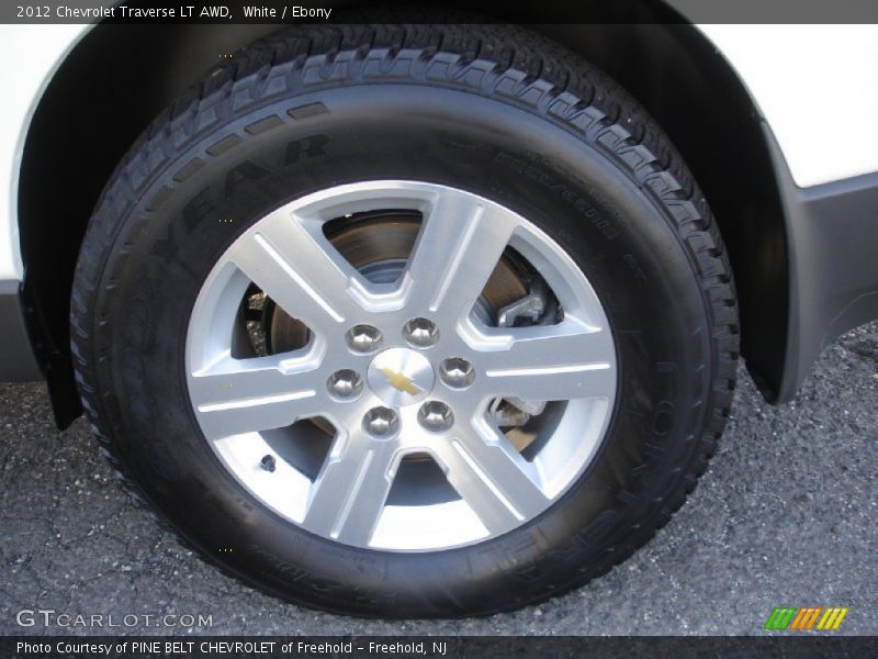 White / Ebony 2012 Chevrolet Traverse LT AWD