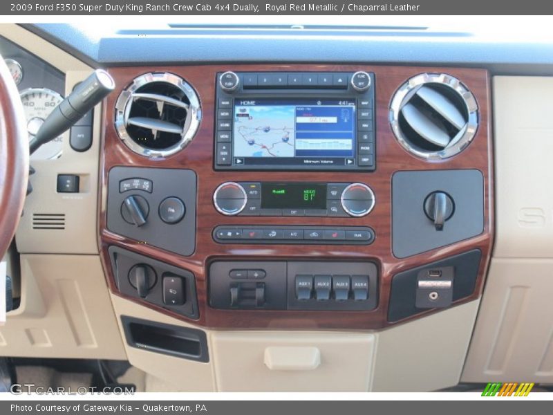 Controls of 2009 F350 Super Duty King Ranch Crew Cab 4x4 Dually