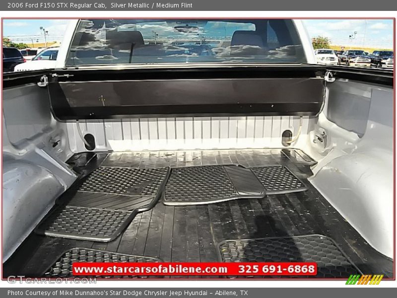 Silver Metallic / Medium Flint 2006 Ford F150 STX Regular Cab