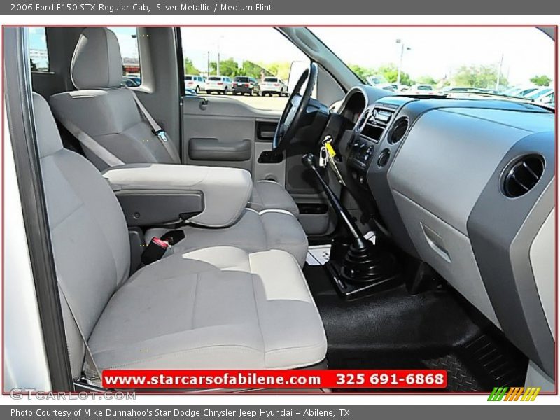 Silver Metallic / Medium Flint 2006 Ford F150 STX Regular Cab