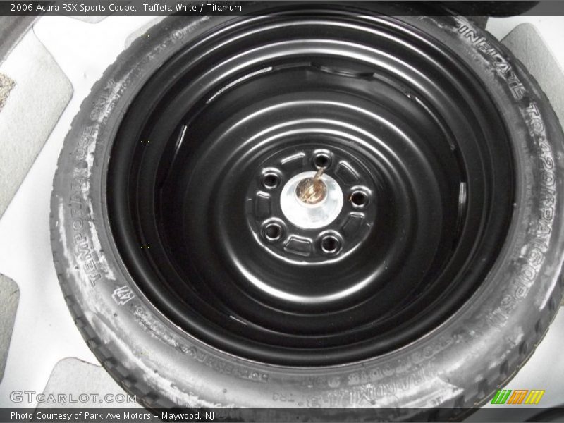 Tool Kit of 2006 RSX Sports Coupe