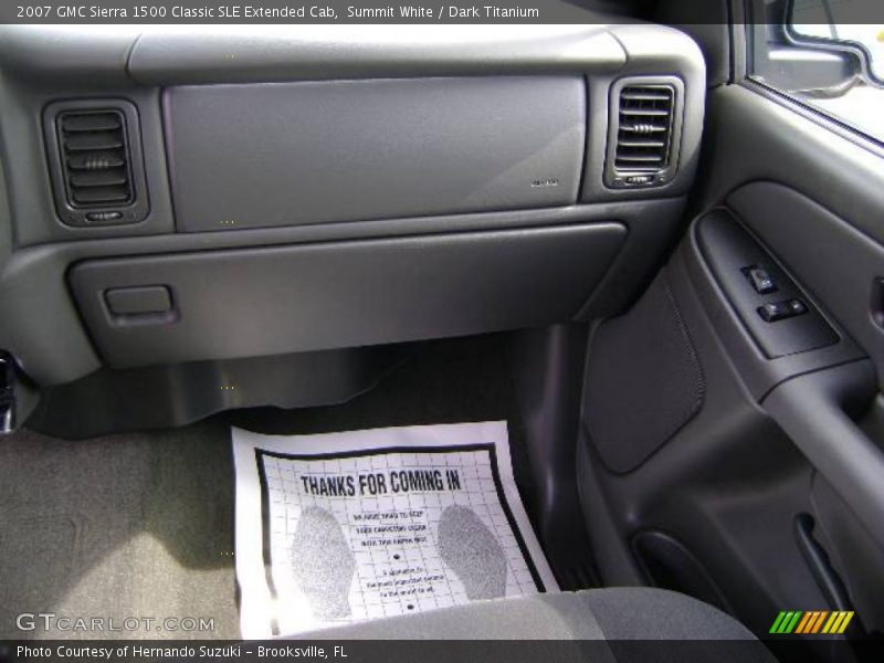 Summit White / Dark Titanium 2007 GMC Sierra 1500 Classic SLE Extended Cab