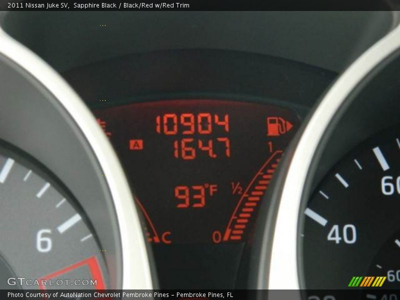 Sapphire Black / Black/Red w/Red Trim 2011 Nissan Juke SV