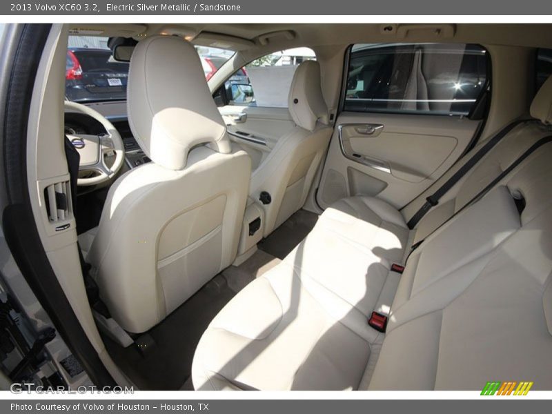 Electric Silver Metallic / Sandstone 2013 Volvo XC60 3.2